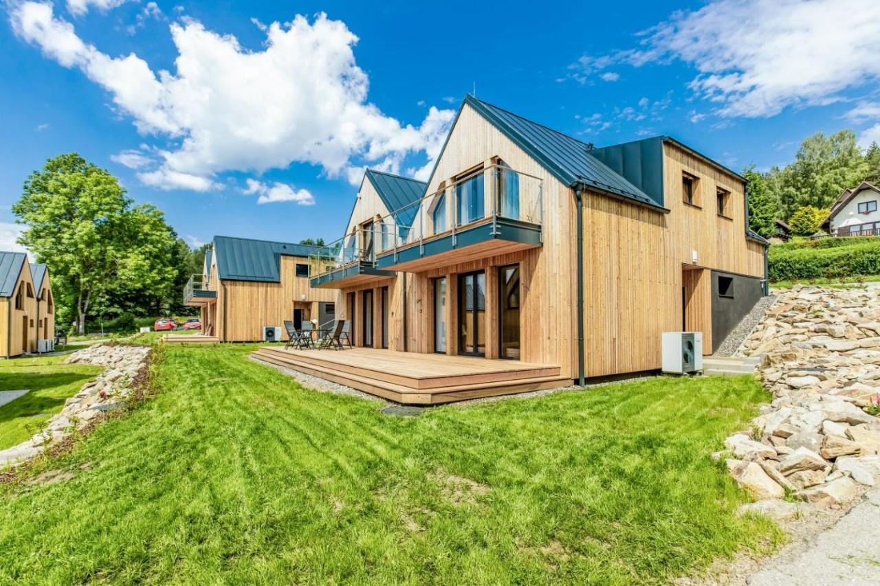 Apartmany Karlovy Dvory Horni Plana Luaran gambar