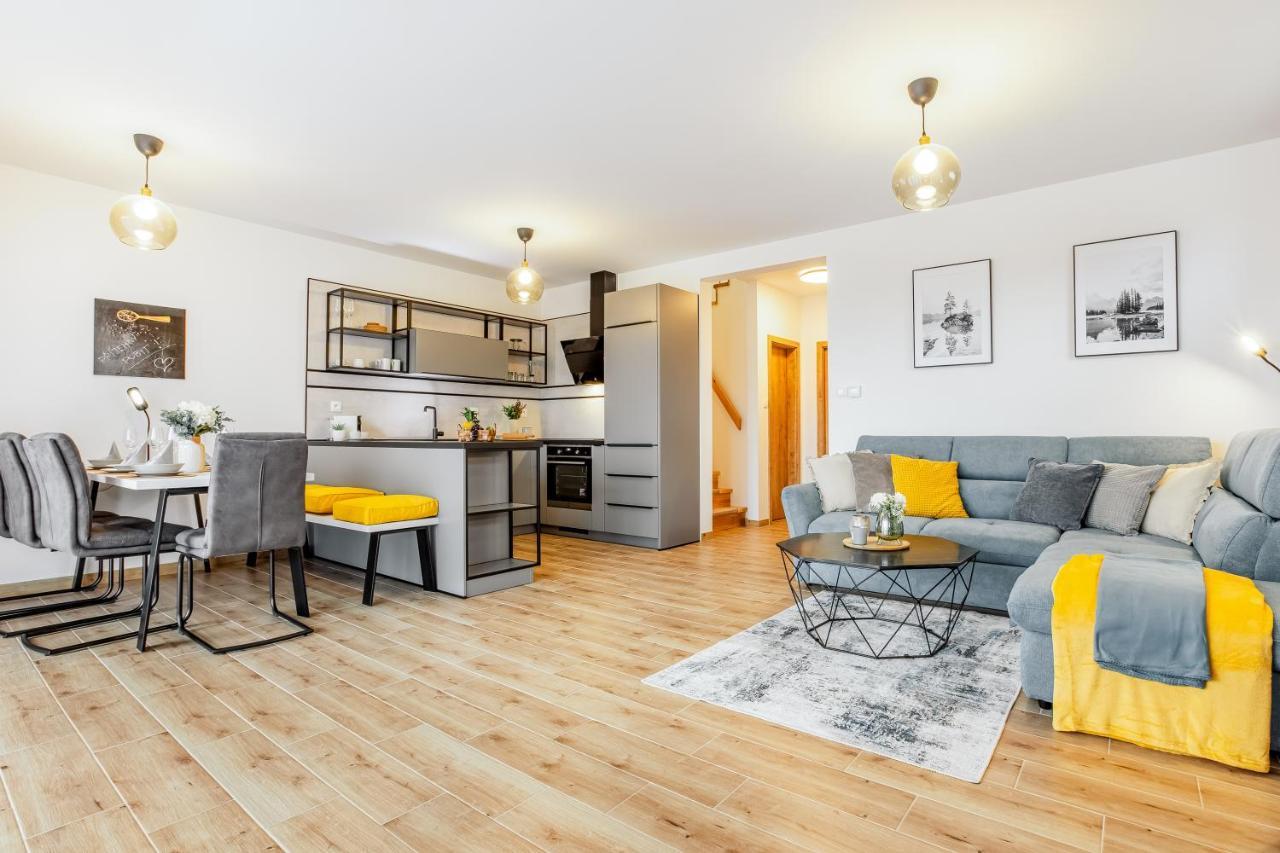 Apartmany Karlovy Dvory Horni Plana Luaran gambar